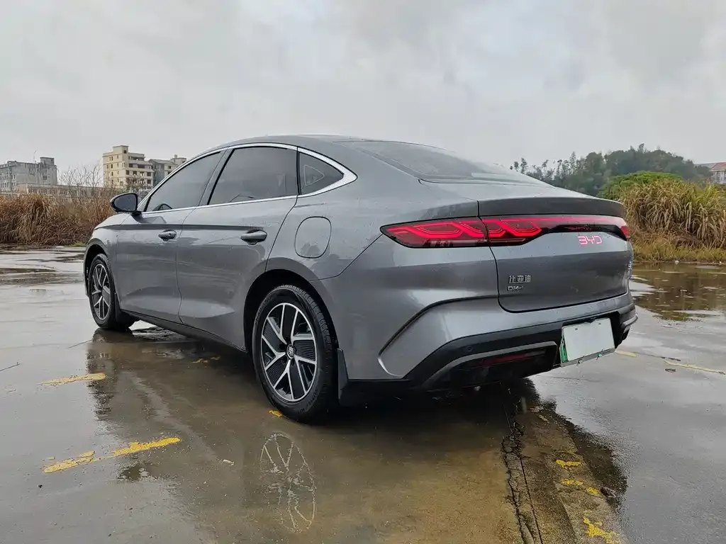 BYD Qin L — фото 7