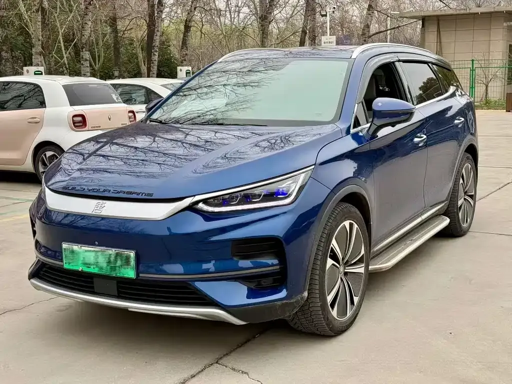 BYD Tang New Energy — фото 1