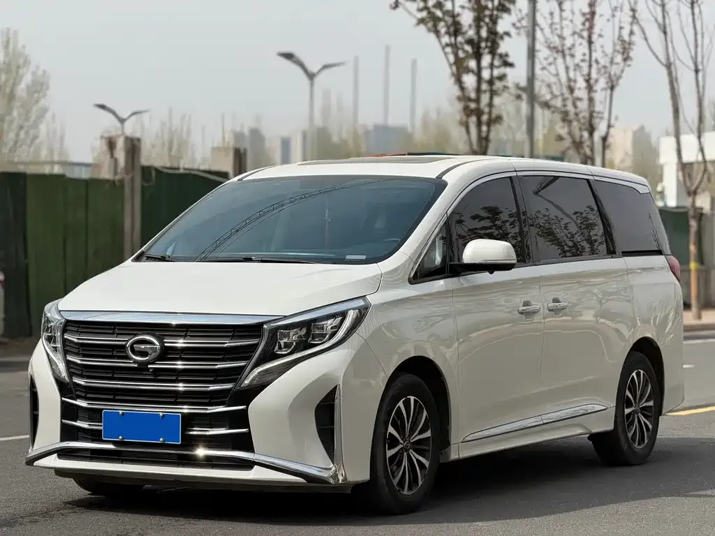 GAC Motor Trumpchi M8 — фото 1