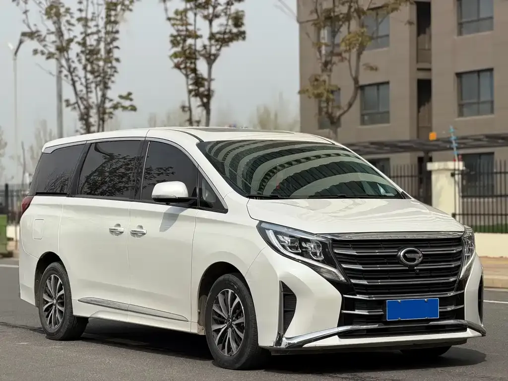 GAC Motor Trumpchi M8 — фото 10