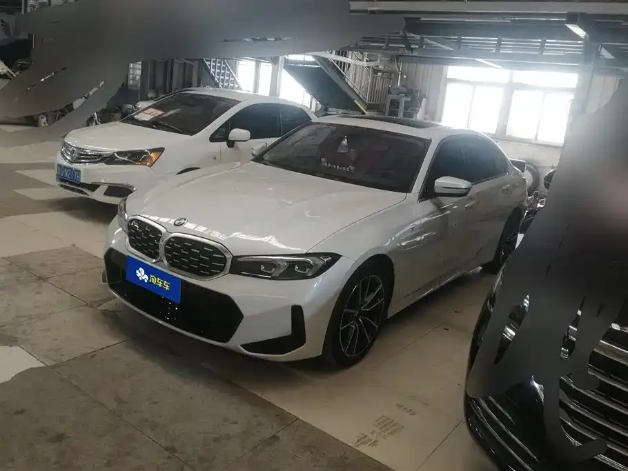 BMW 3 Series — фото 1