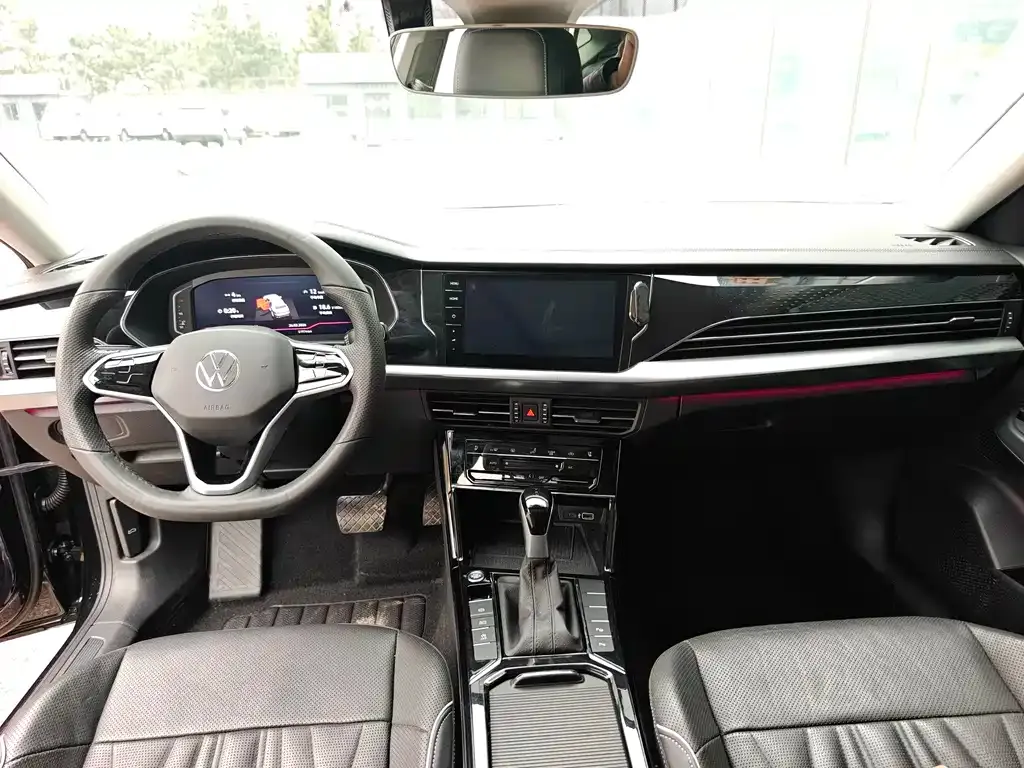 Volkswagen Passat — фото 2