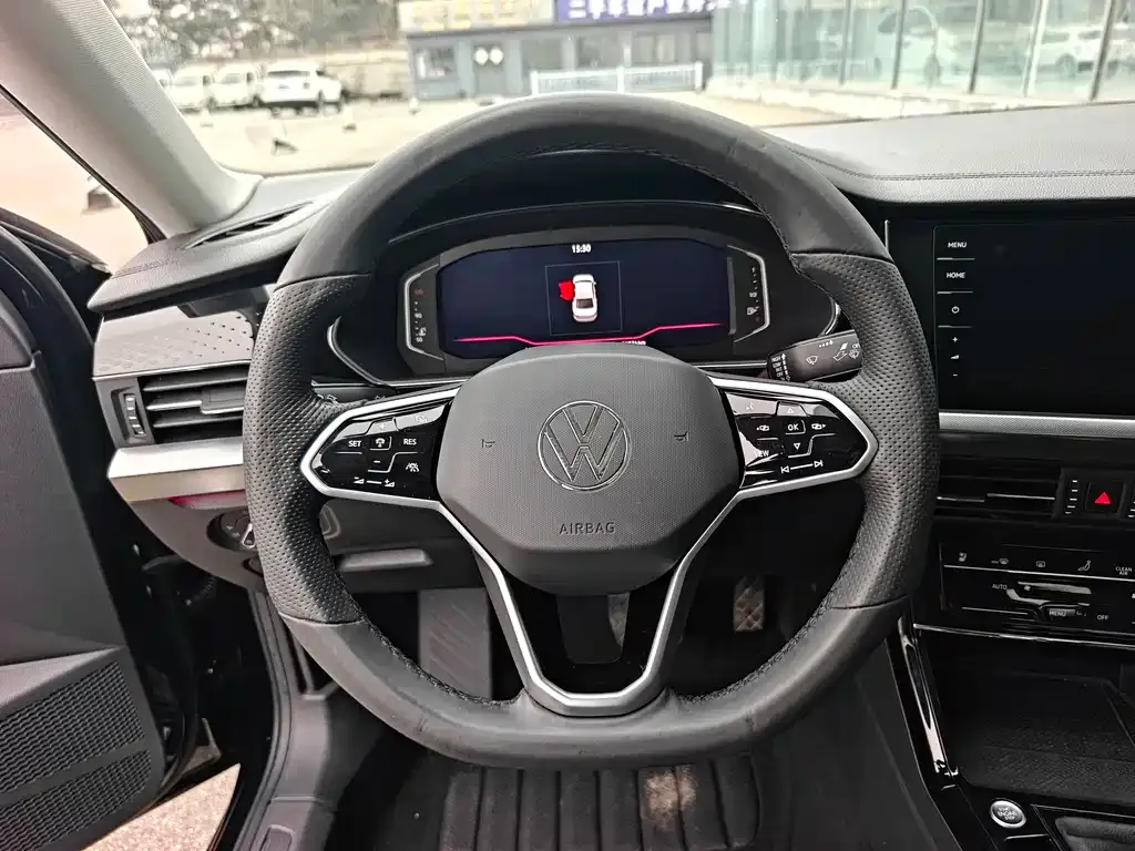 Volkswagen Passat — фото 3
