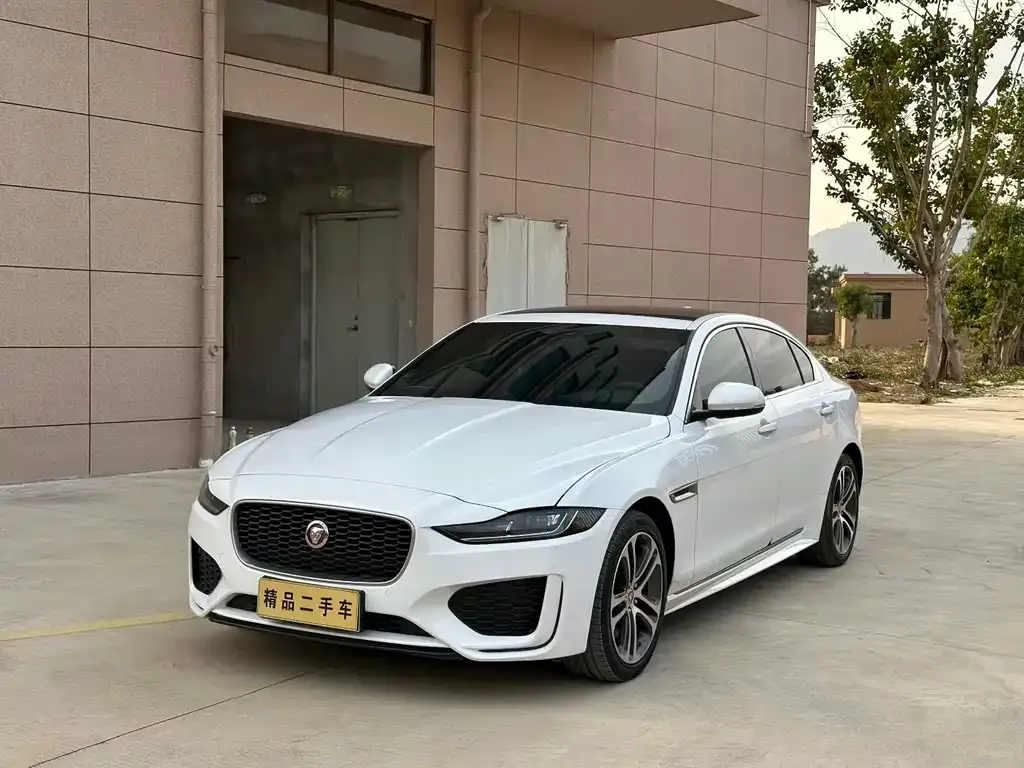 Jaguar XEL — фото 1