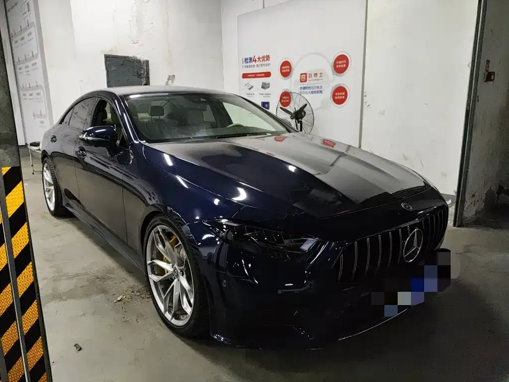 Mercedes-Benz CLS — фото 6