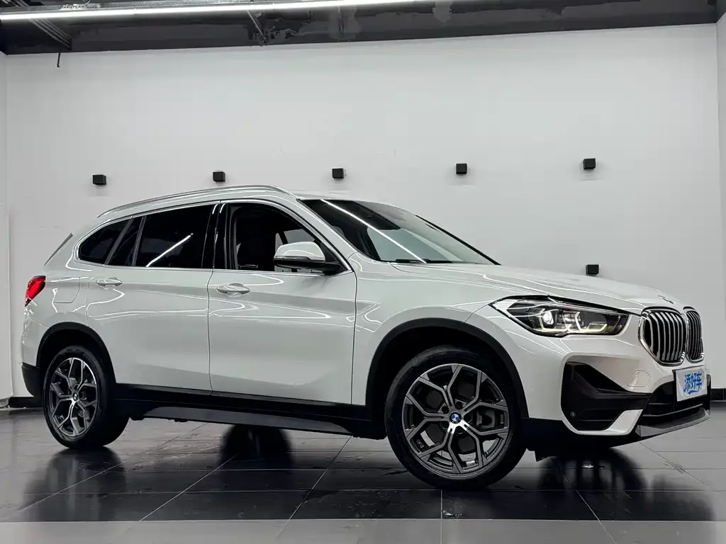 BMW X1 — фото 2