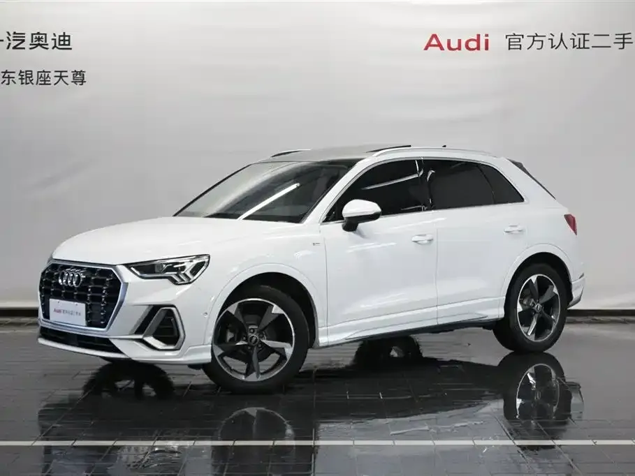 Audi Q3 — фото 1