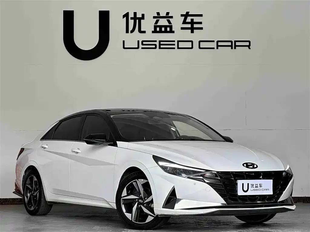 Hyundai Elantra — фото 9