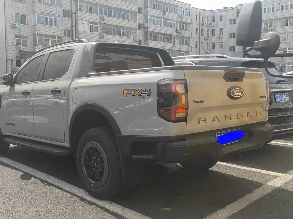 Ford Ranger — фото 10