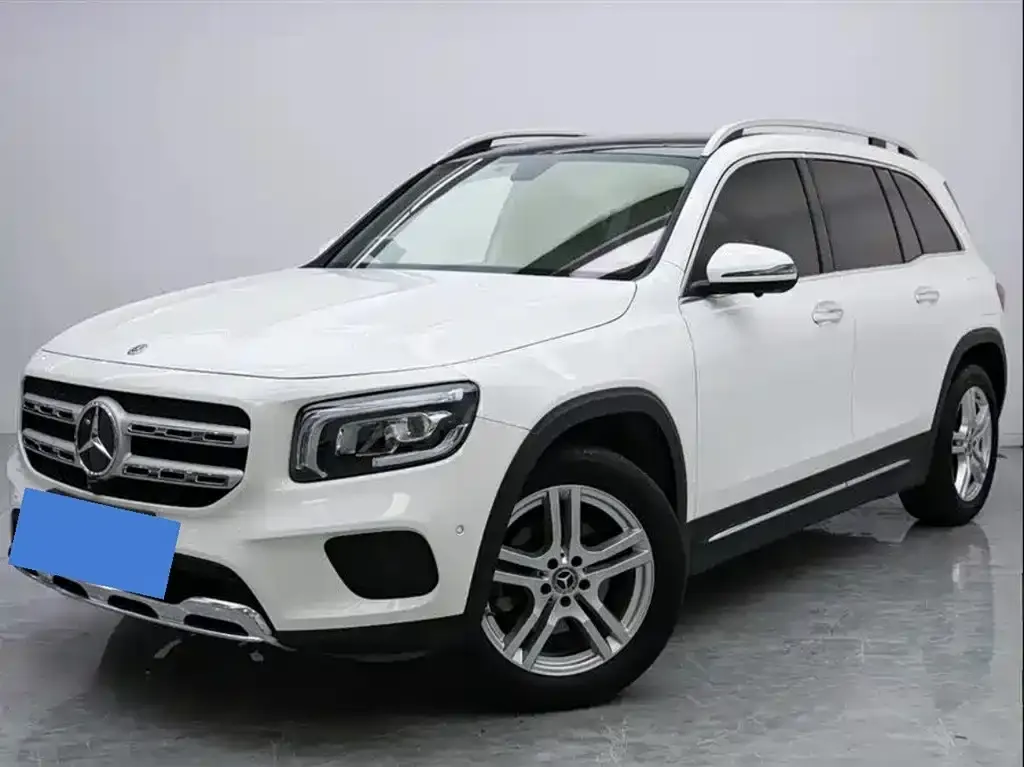 Mercedes-Benz GLB — фото 1