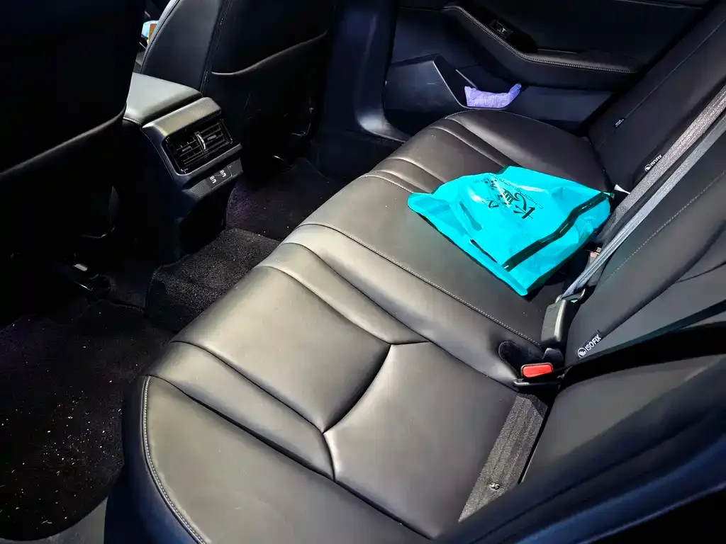 Honda Accord — фото 6