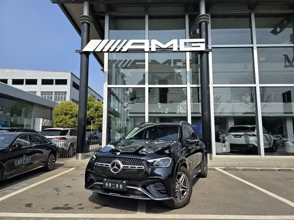 Mercedes-Benz GLE — фото 1