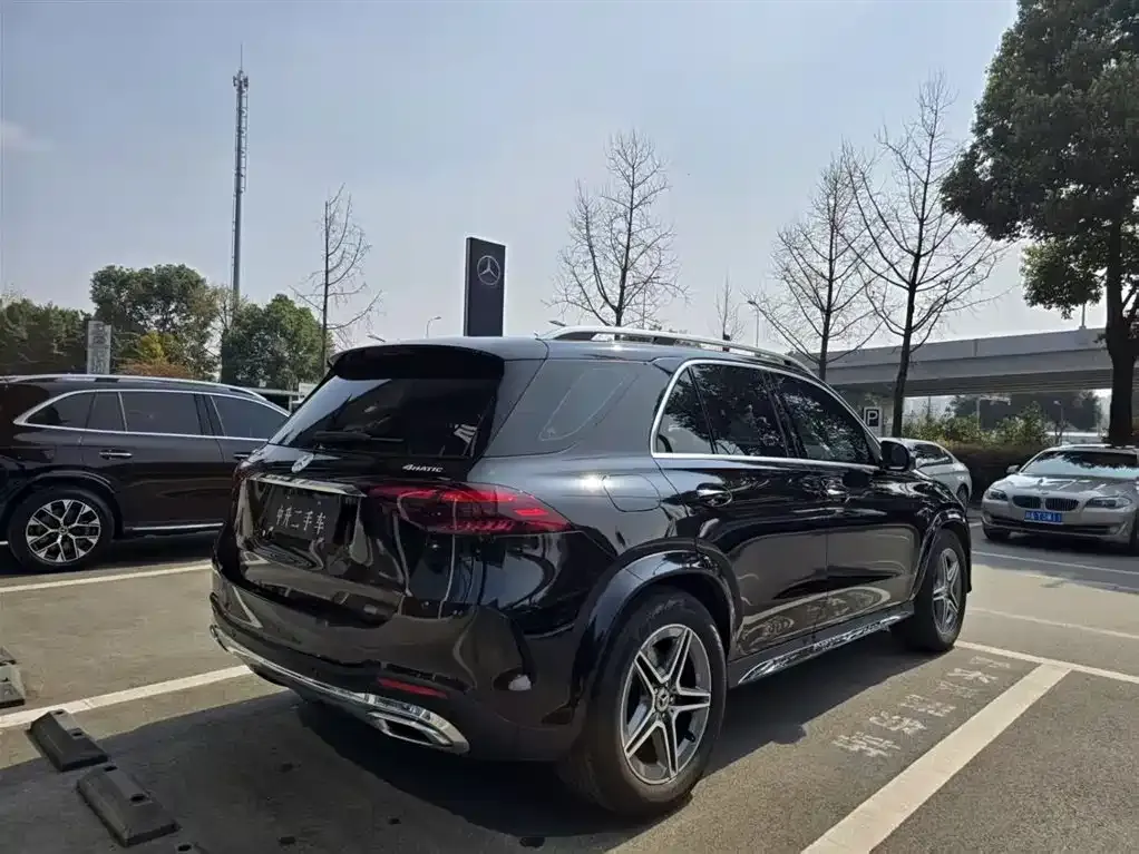 Mercedes-Benz GLE — фото 6