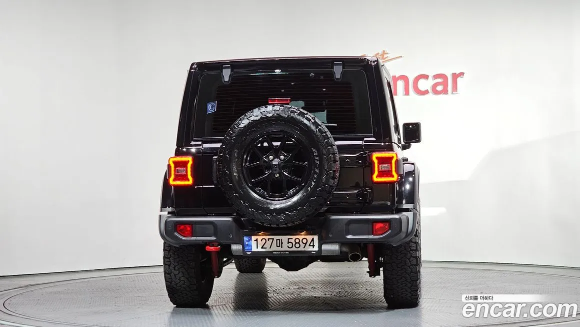 Jeep Wrangler — фото 3