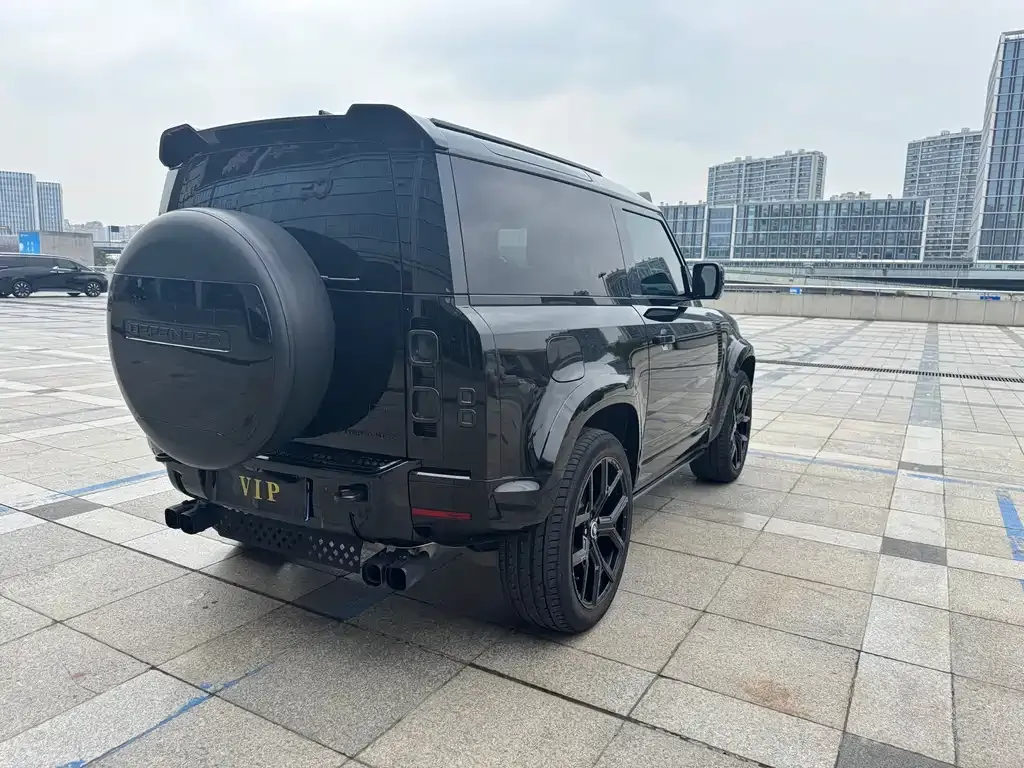 Land Rover Defender — фото 4