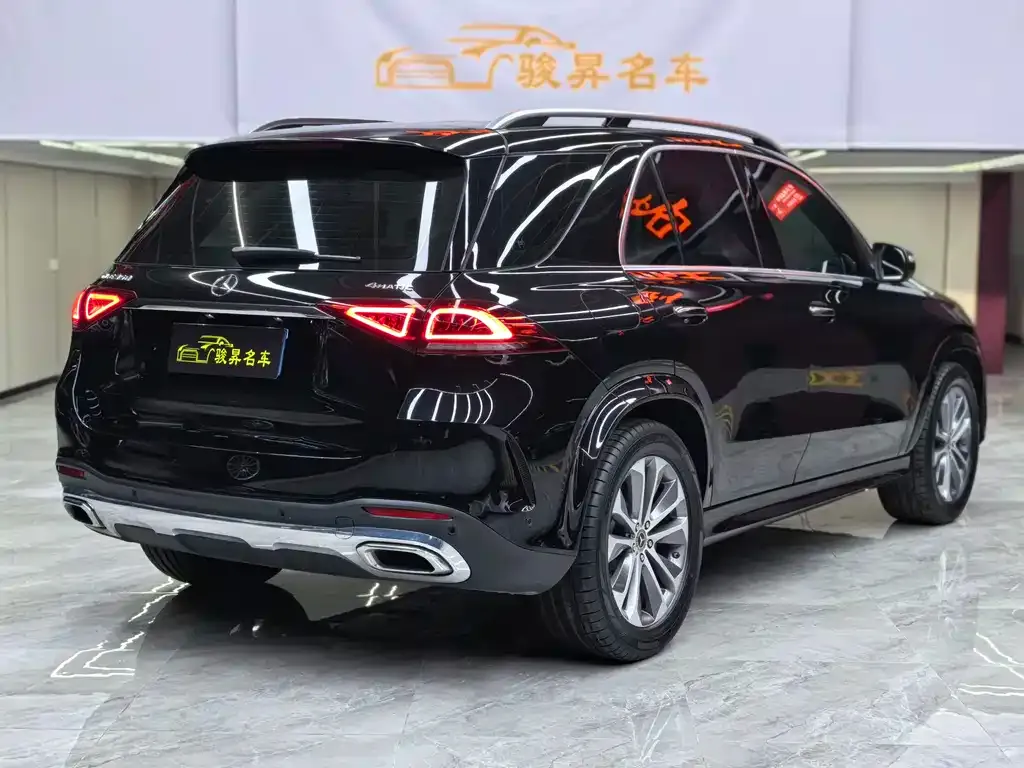 Mercedes-Benz GLE — фото 9