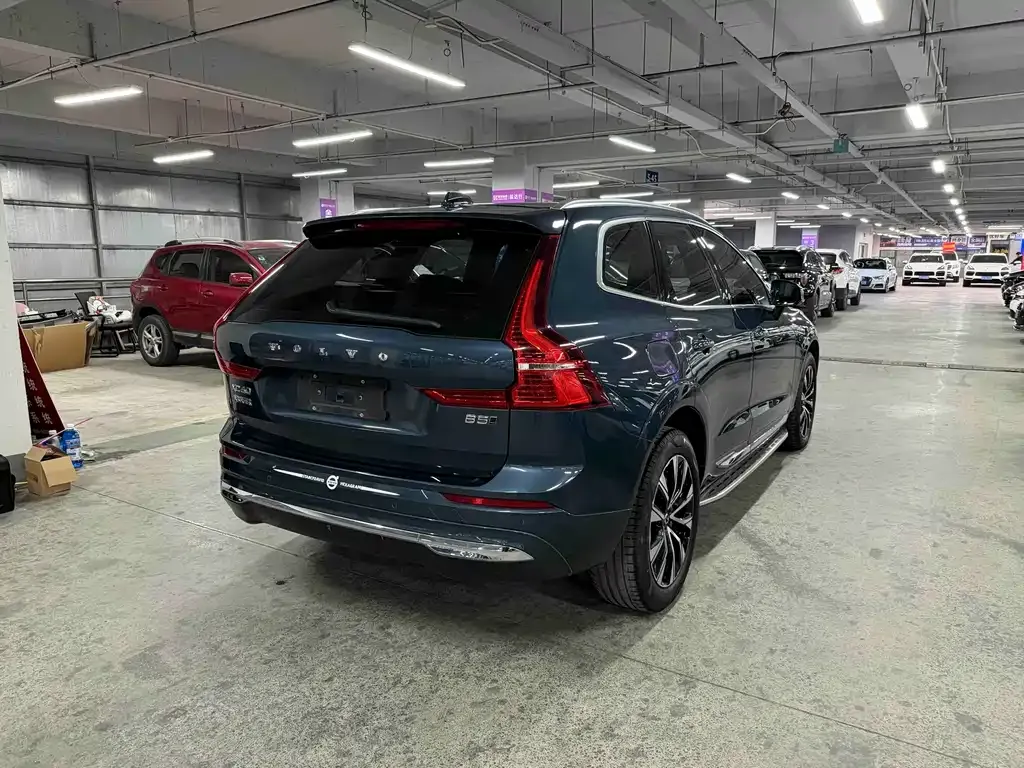 Volvo XC60 — фото 3