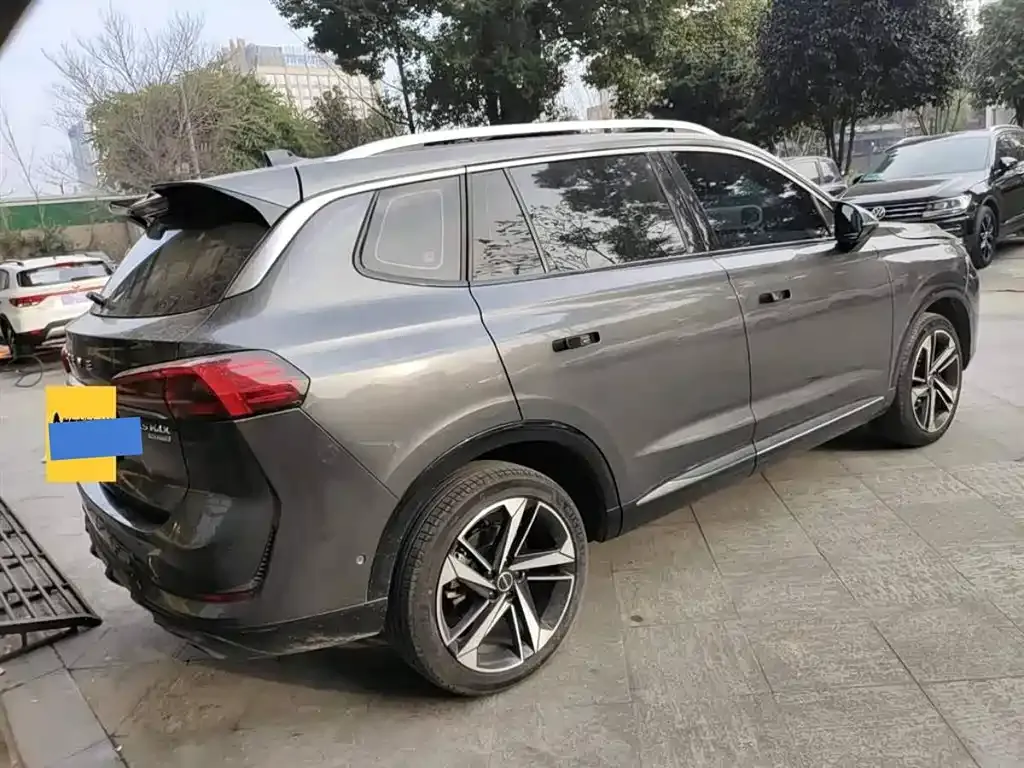 Roewe RX5 MAX — фото 3