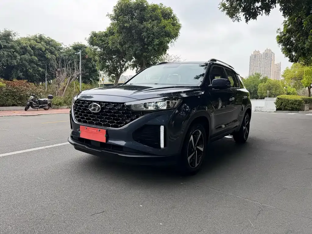 Hyundai ix35 — фото 1