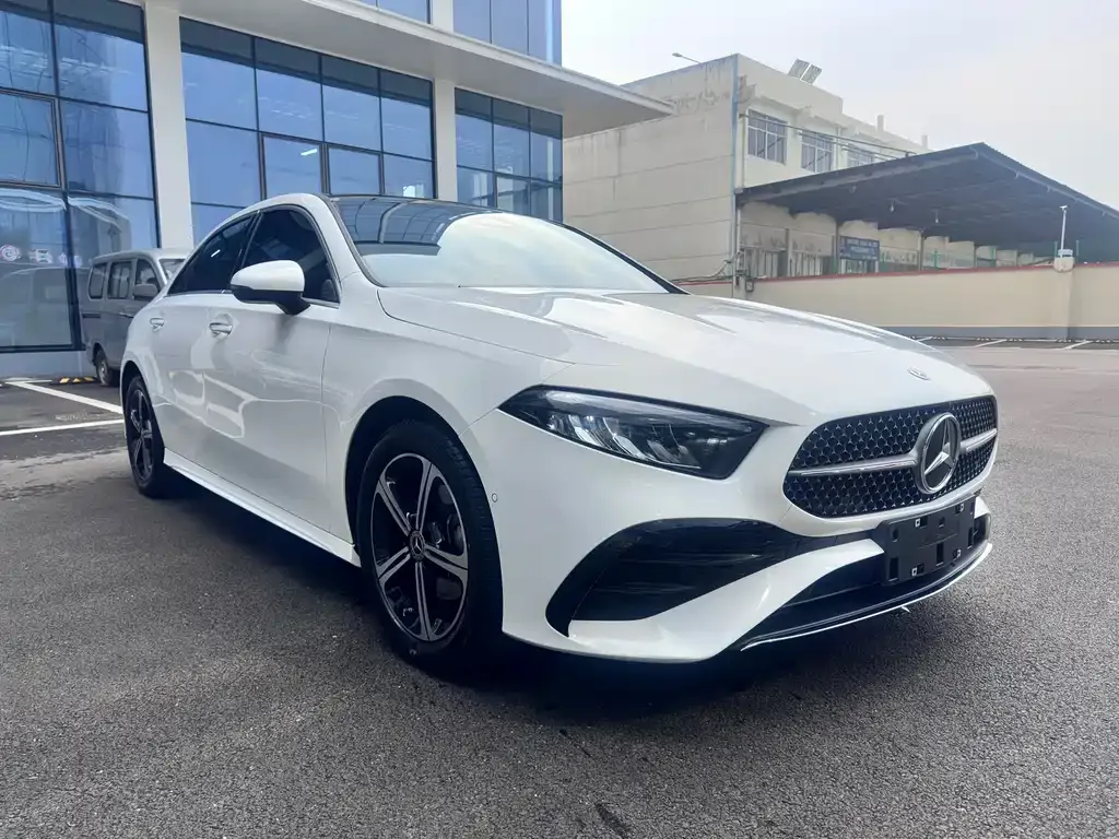 Mercedes-Benz A-Class — фото 2