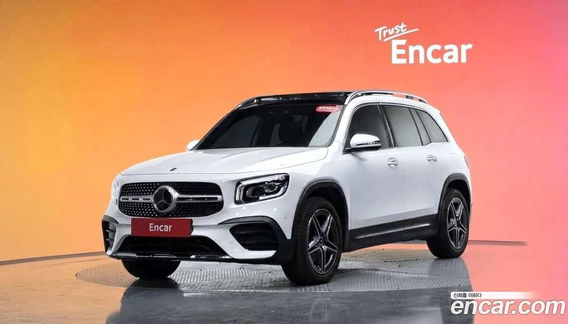 Mercedes-Benz GLB-Class — фото 1