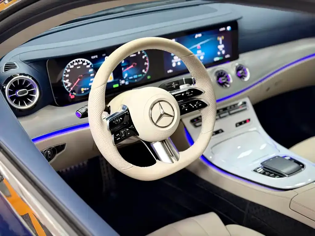 Mercedes-Benz E-Class (Import) — фото 9
