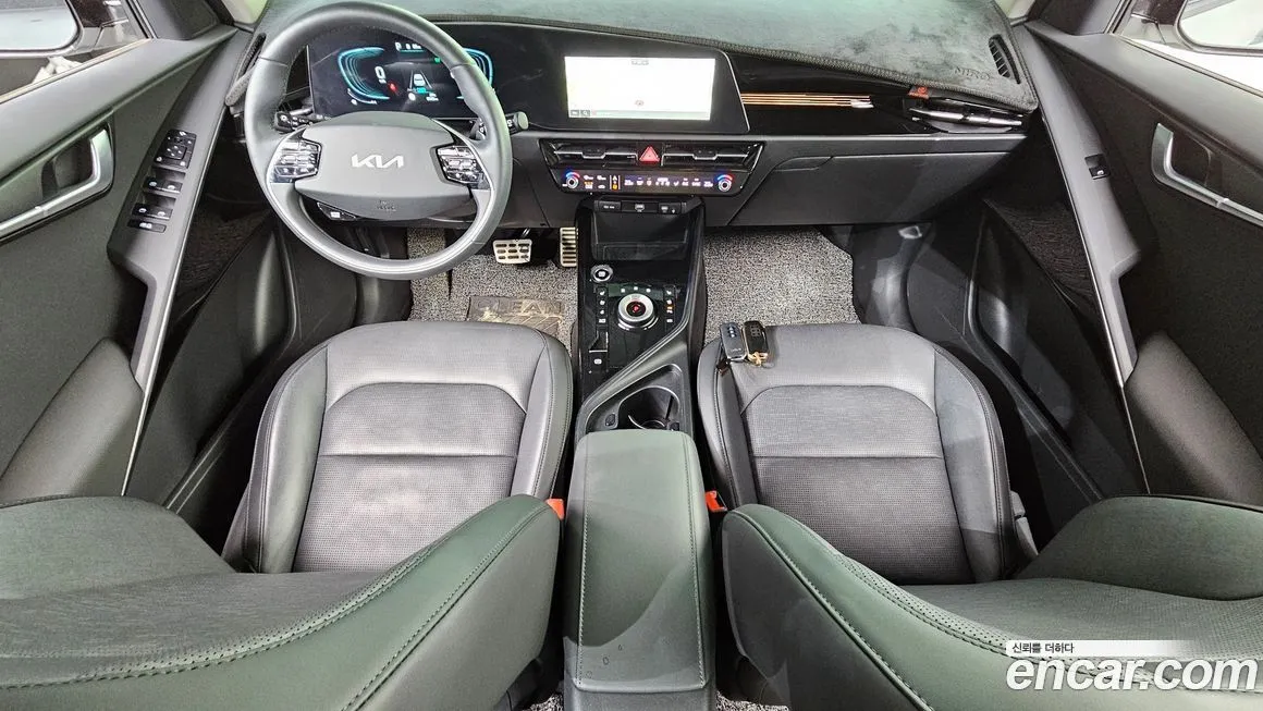 Kia Niro — фото 10