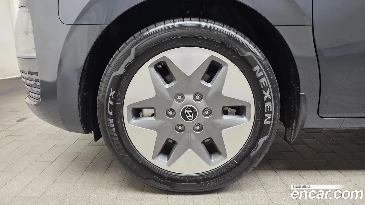 Hyundai Staria — фото 9
