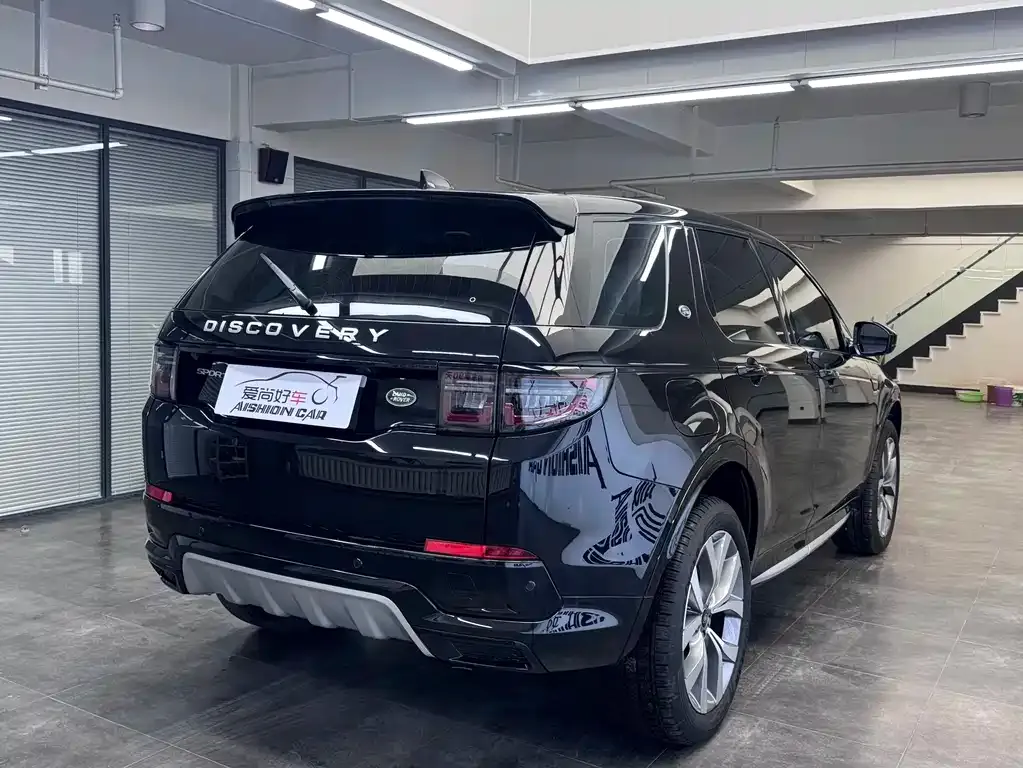 Land Rover Discovery Sport — фото 2