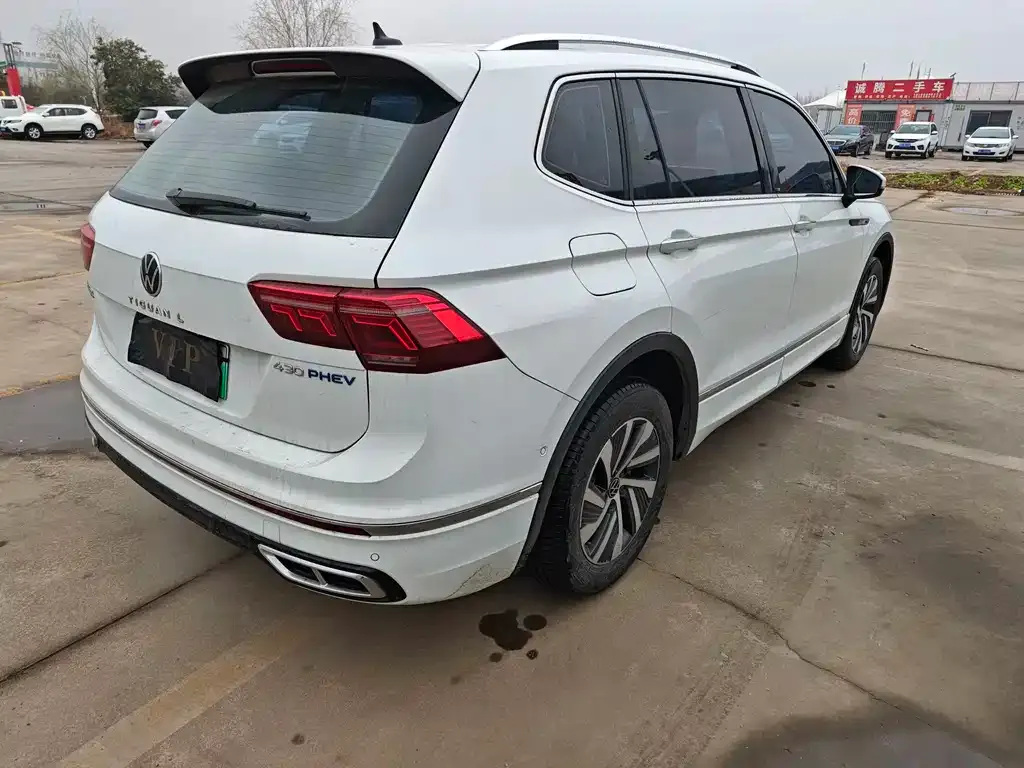 Volkswagen Tiguan L New Energy — фото 10