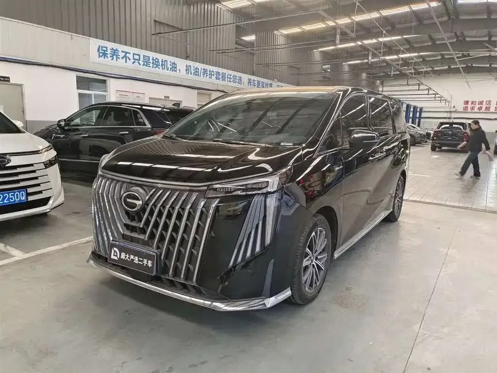 GAC Motor Trumpchi M8 — фото 1