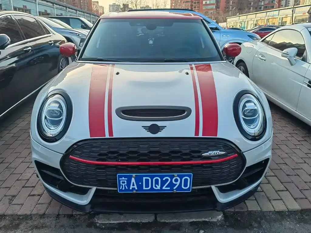 MINI Clubman JCW — фото 2