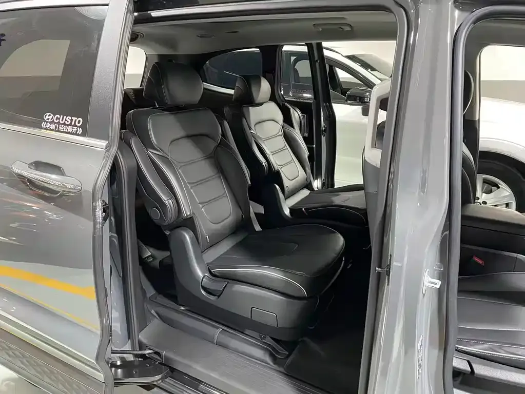 Hyundai Custo — фото 2