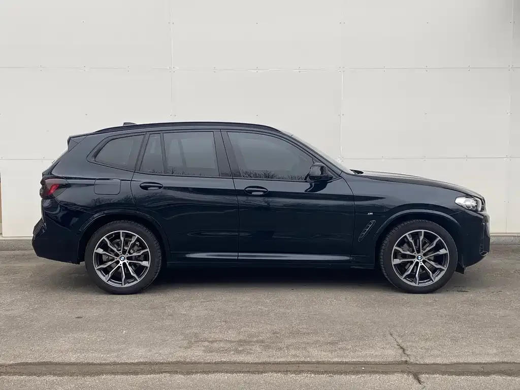 BMW X3 — фото 9