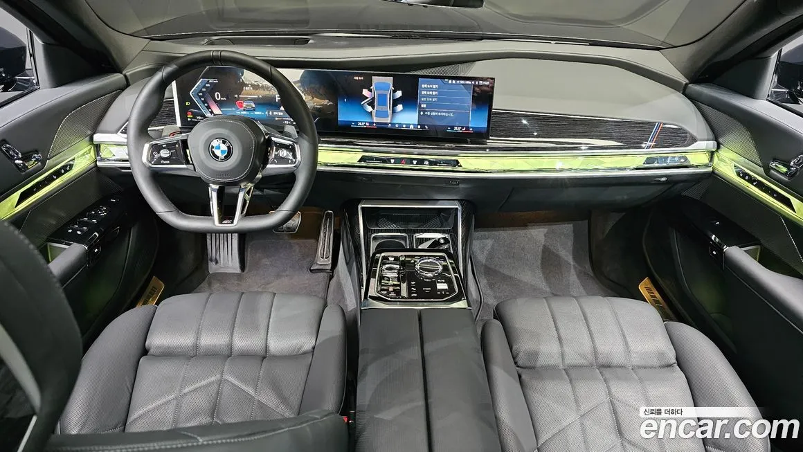 BMW 7-Series — фото 10