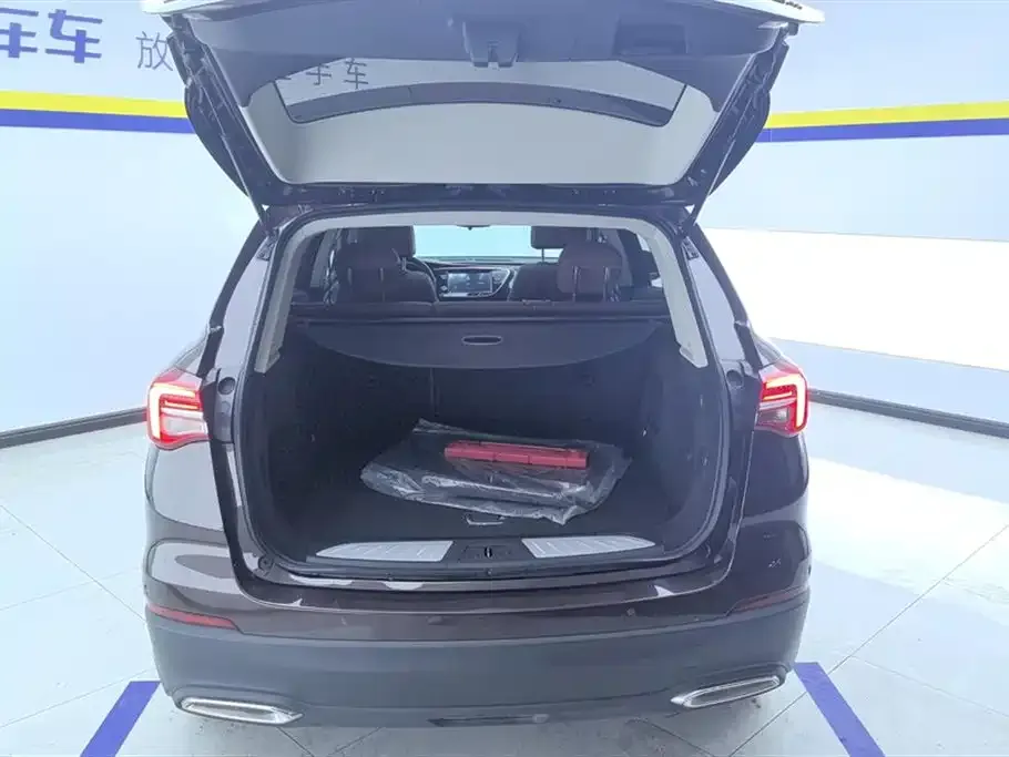 Buick Envision Plus — фото 6