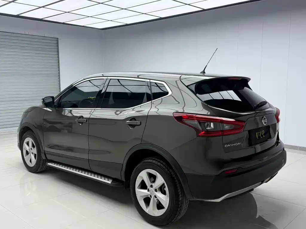 Nissan Qashqai — фото 5
