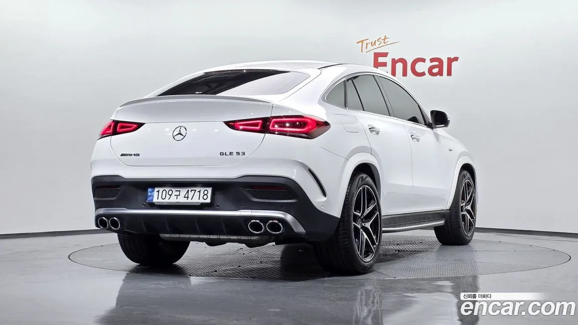 Mercedes-Benz GLE-Class — фото 6