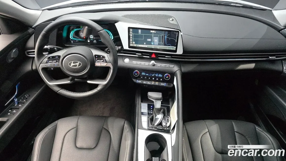 Hyundai AVANTE — фото 9