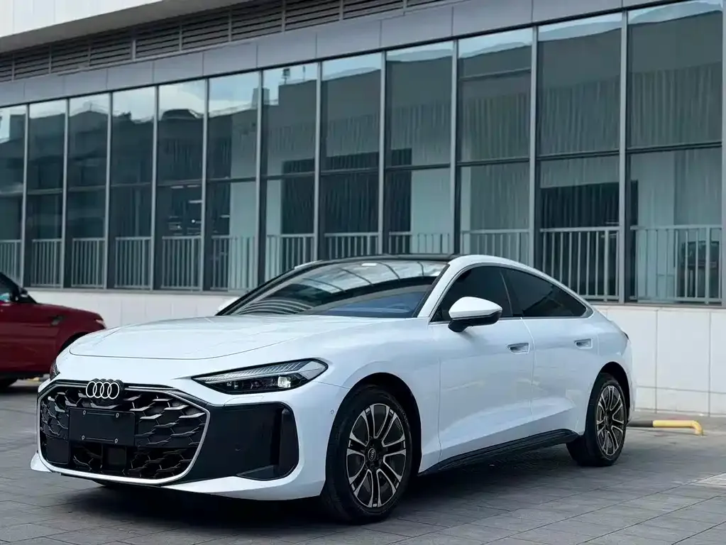 Audi A5L Sportback — фото 1