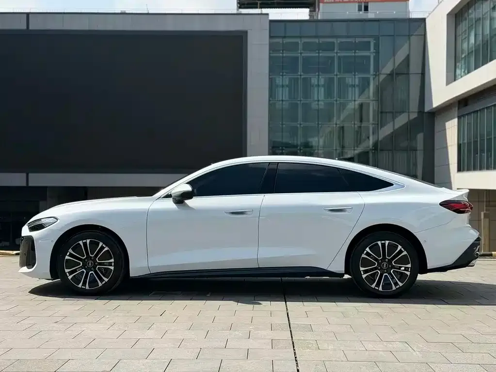 Audi A5L Sportback — фото 7