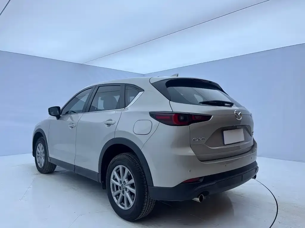 Mazda CX-5 — фото 8
