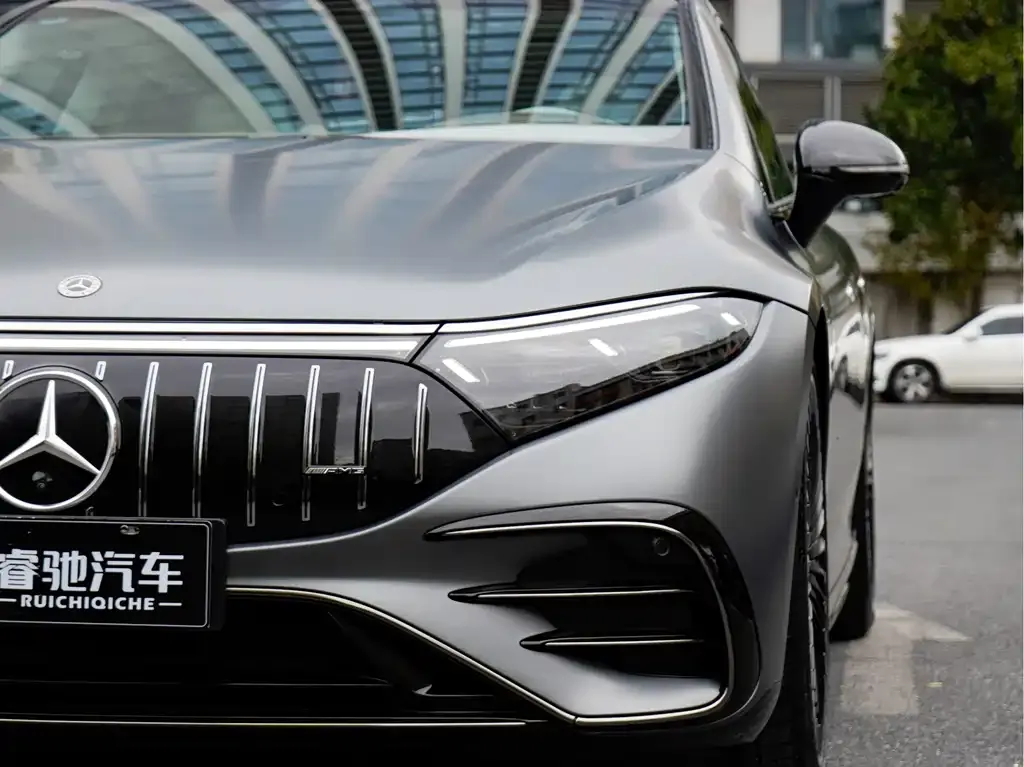 Mercedes-Benz EQS AMG — фото 2