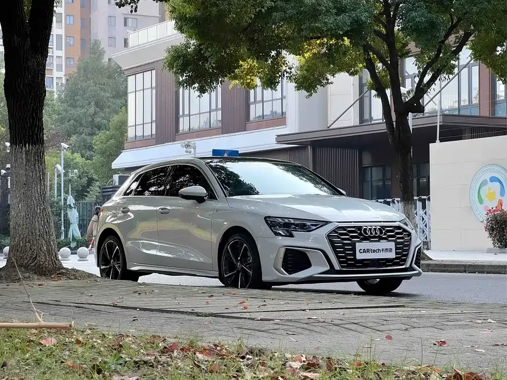 Audi A3 — фото 3