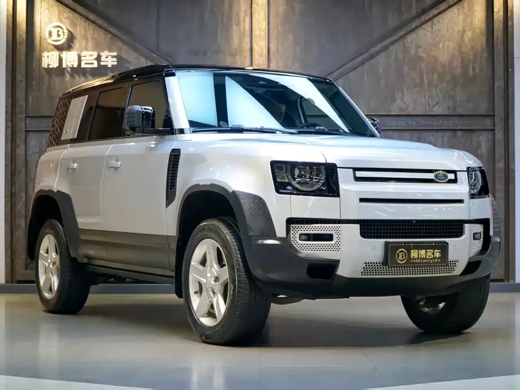 Land Rover Defender — фото 7