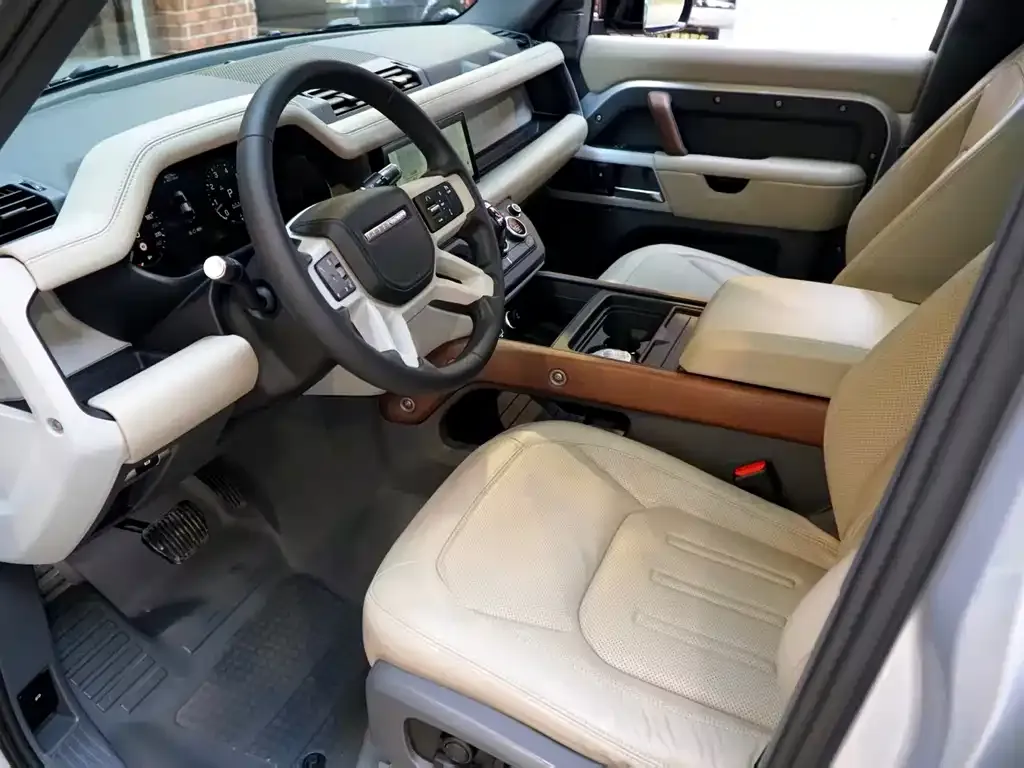 Land Rover Defender — фото 4