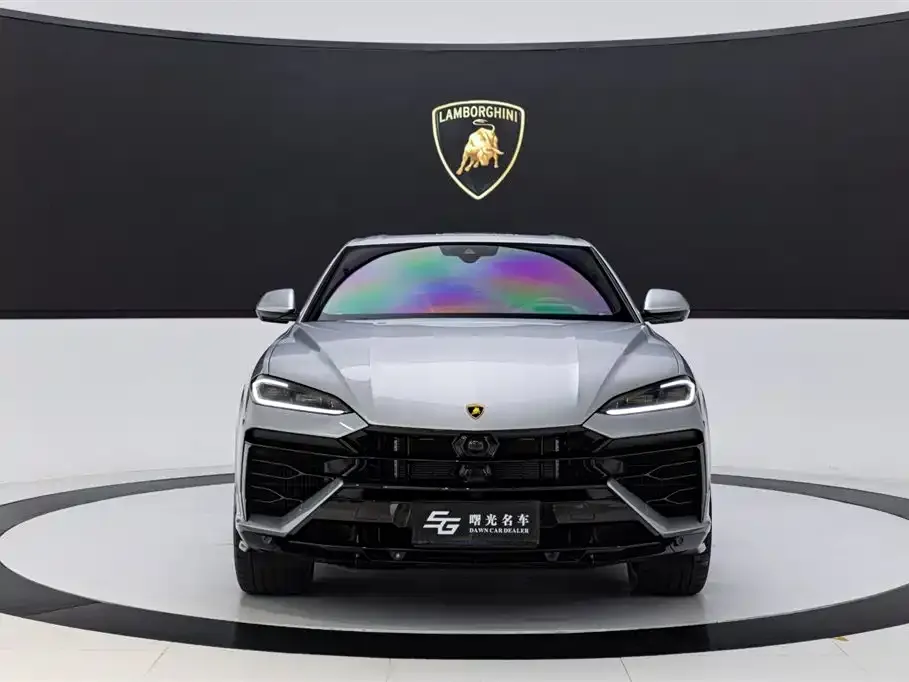 Lamborghini Urus SE — фото 4