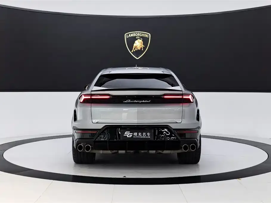 Lamborghini Urus SE — фото 2