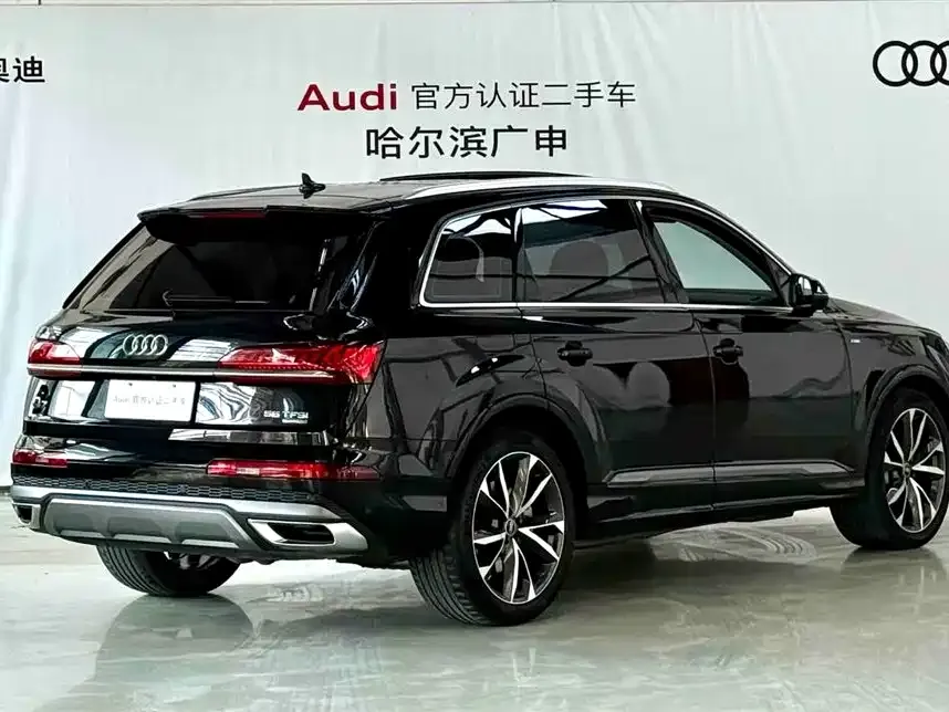 Audi Q7 — фото 4