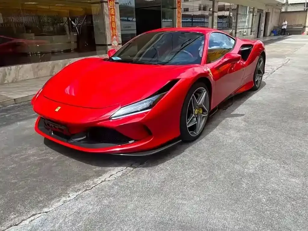 Ferrari F8 — фото 1